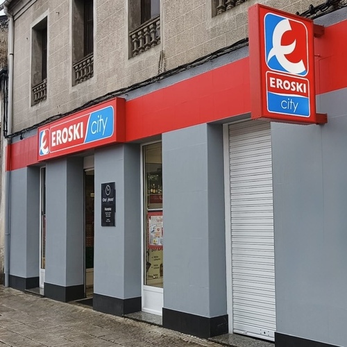 Abre al público el nuevo Eroski City de Bóveda (Lugo)