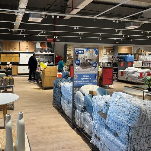 JYSK inaugura con éxito su nueva tienda en Tomelloso, Ciudad Real, con descuentos de hasta el 75%