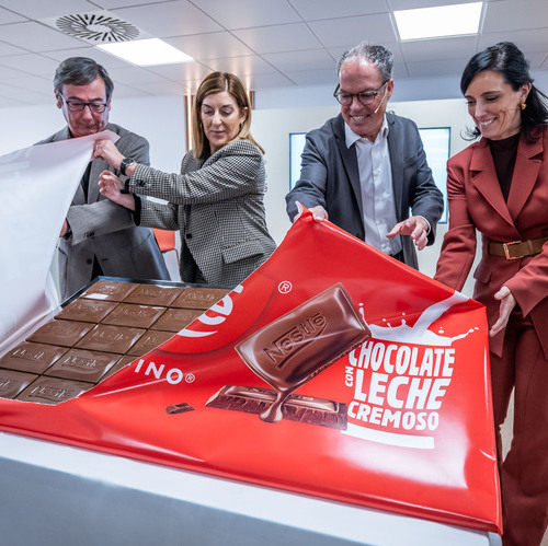 Nestlé invierte cerca de 75 millones de euros desde 2020 en su fábrica cántabra para avanzar en digitalización, automatización y sostenibilidad