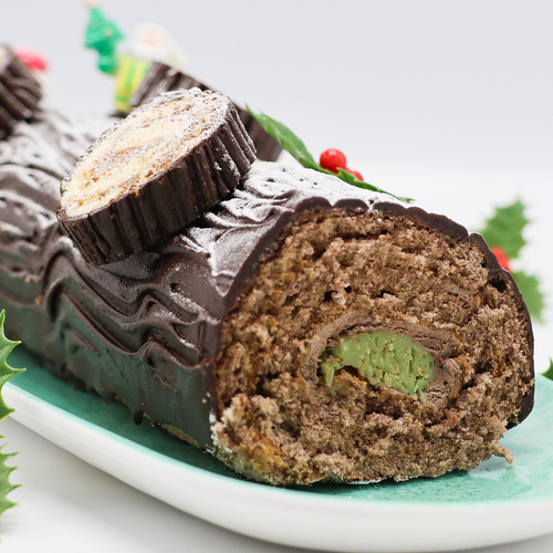 El Obrador de Goya lanza sus Troncos de Navidad Dubái y Ferrero, dos nuevas propuestas para triunfar en estas fiestas