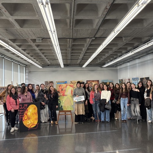 Patatas Lázaro premia el talento joven de Bellas Artes de la UPV en un reto creativo por su 80 aniversario