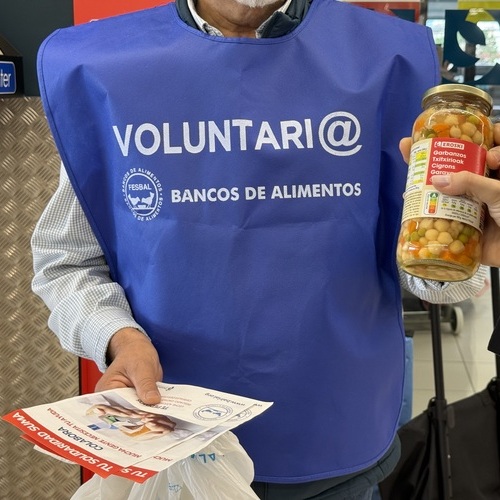 Vegalsa-Eroski y sus clientes donan más de 154 toneladas de alimentos en la Gran Recogida de FESBAL