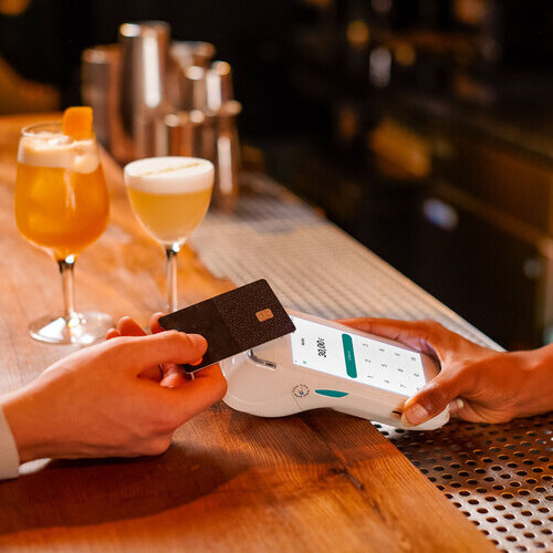 Pagos inteligentes en el canal Horeca: 5 claves de la fintech Dojo para fidelizar al cliente en este proceso