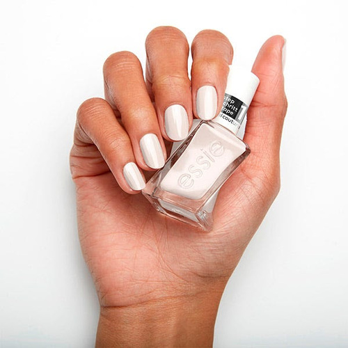 3 tendencias de manicura de invierno con gel by Essie