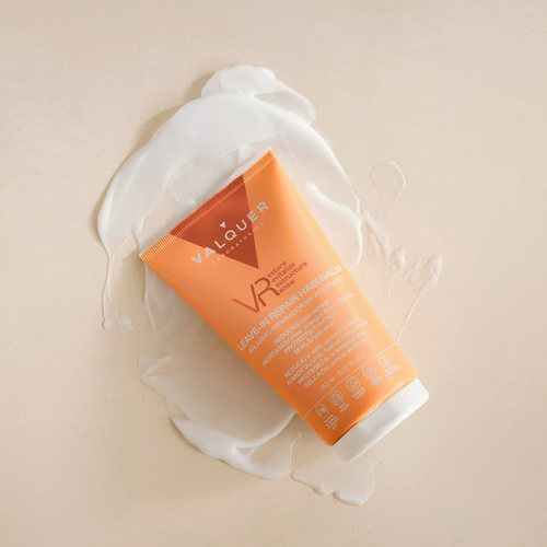 Transforma tu pelo con estilo: el bálsamo Leave-In Repair Hair Balm de Valquer Laboratorios para sellar puntas y reforzar tras las fiestas