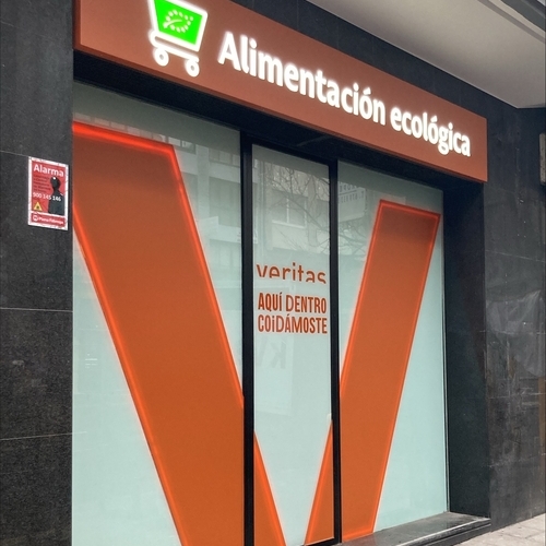 Veritas acelera su expansión en Galicia con la segunda tienda en A Coruña