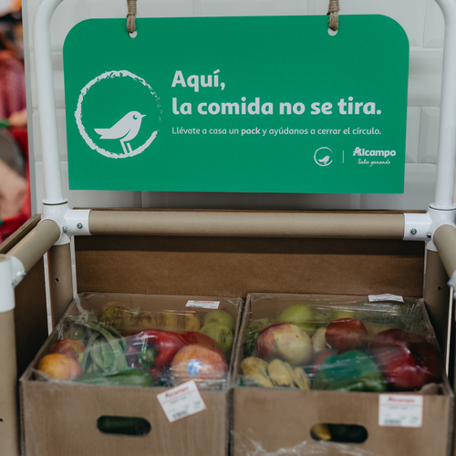 El plan de Alcampo contra el desperdicio alimentario refuerza su impacto con la iniciativa Happy Box, que crece un 55% en un año