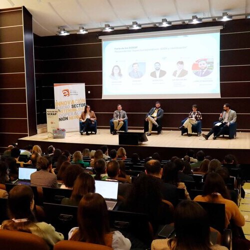 Más de 200 profesionales se dan cita en Valencia para resolver dudas sobre la obligación de gestionar los residuos de envases industriales y comerciales