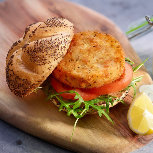 Tres formas irresistibles de disfrutar la Viking Burger de salmón Mowi en casa