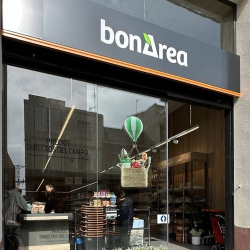 bonÀrea traslada su tienda en Zaidín para ampliar su gama de productos y superfície