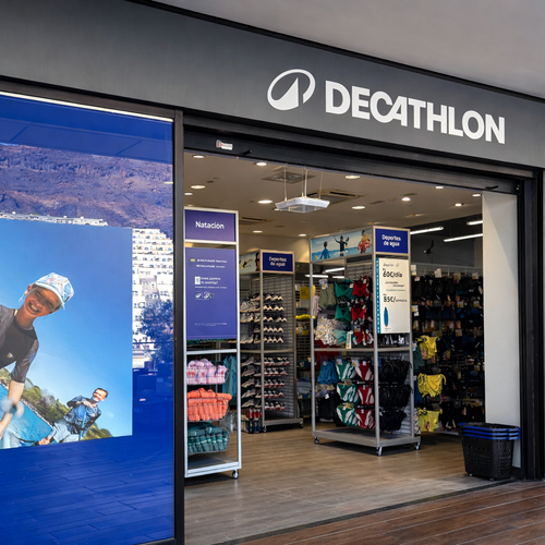 Mogán acoge la primera tienda Decathlon pop-up en Canarias