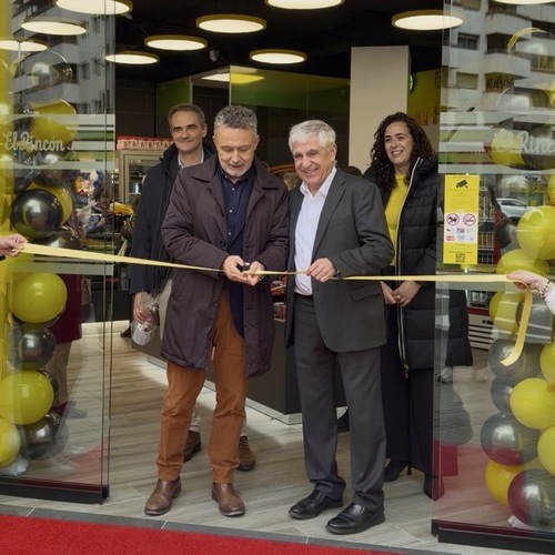 Gran acogida en la apertura de El Rincón en Logroño