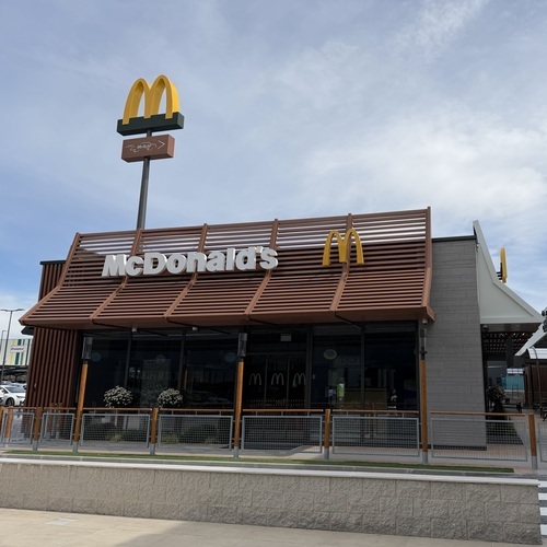 McDonald’s inaugura su primer restaurante en Illescas y refuerza su apuesta por el empleo en Castilla-La Mancha