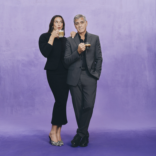 Dua Lipa se une a Nespresso