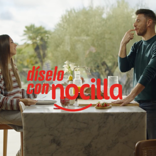 Joaquín Sánchez y su hija Salma protagonizan la nueva campaña 'Díselo con Nocilla'