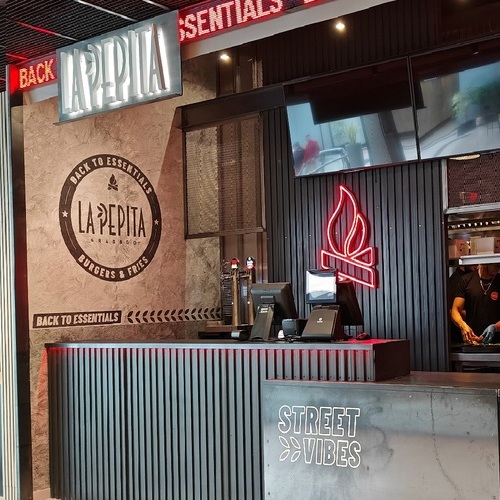 El modelo Grab & Go de La Pepita Burger Bar genera 450.000 euros de facturación en su primer año