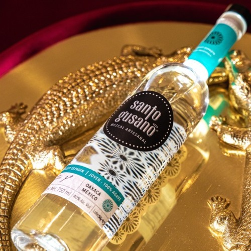 Santo Gusano, reconocido como Mejor Mezcal en México, impulsa su expansión en España junto a Vinopremier