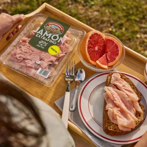 Casa Tarradellas amplía la familia de loncheados con el nuevo Jamón Cocido 92% Carne de corte Extrafino