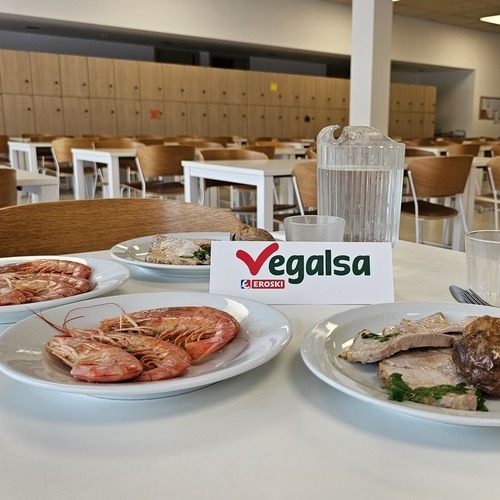 Vegalsa-Eroski celebra el Día del Padre donando productos a 15 entidades sociales de Galicia, Asturias y Castilla y León