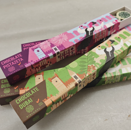 Grupo Pistacyl vuelve a sorprender en Salón Gourmets con sus nuevos Pistazetas, los primeros bombones de pistacho y caramelos Peta Zetas 