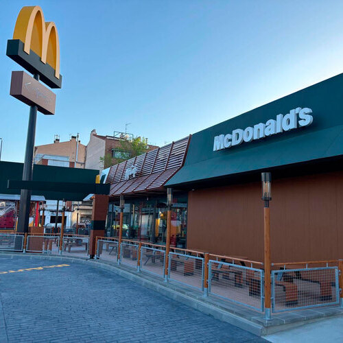 McDonald’s inaugura su tercer establecimiento en Sabadell y fortalece su compromiso con Cataluña