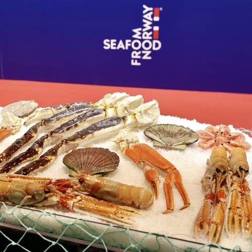 Salón Gourmets de Madrid exhibió las joyas gastronómicas de Noruega de la mano de los chefs Íñigo Urrechu, Sergio Fernández y Hung Fai