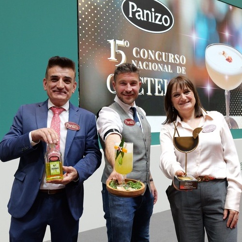 El bartender mallorquín Gabriel Ramón Marí, con su cóctel "De Zamora a Jalisco", mejor cóctel español de 2026