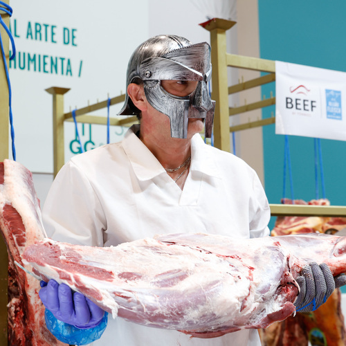 El 6º desafío XChef by Cervezas 1906, el 7º campeonato nacional de arte de cisoria El Encinar de Humienta y el 2º campeonato de gazpachuelos gourmet by Sabor a Málaga conquistan la segunda jornada de Salón Gourmets 2026